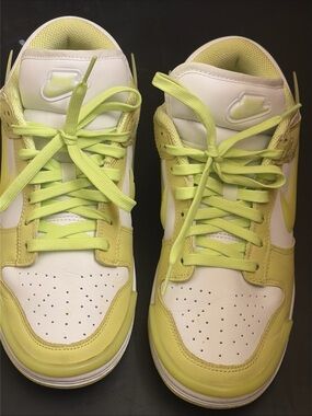 Nike Women's Dunk Low White Twist Lemon Green DZ2794-700 Size 9.5  No Box
